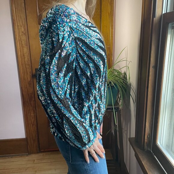 Vintage Oleg Cassini Sequin Top Small 80s Glam Iridescent Blue Black Beaded NYE - Picture 3 of 10